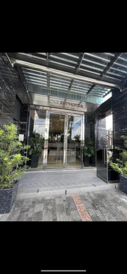 אנגלס Walking Street Condo Beautiful 1 King Bedroom מראה חיצוני תמונה