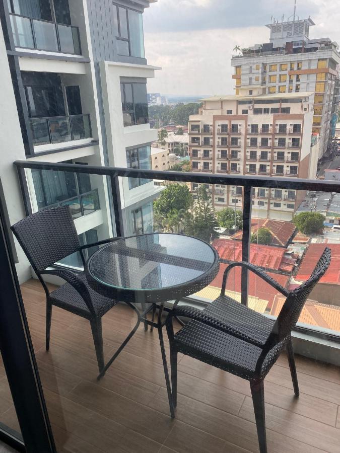 אנגלס Walking Street Condo Beautiful 1 King Bedroom מראה חיצוני תמונה